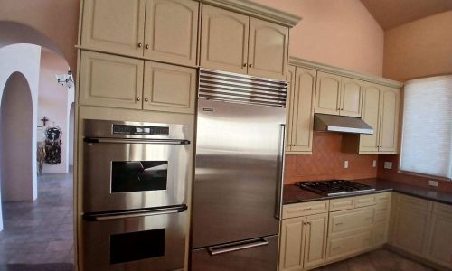 Kitchen Cabinets (Before)