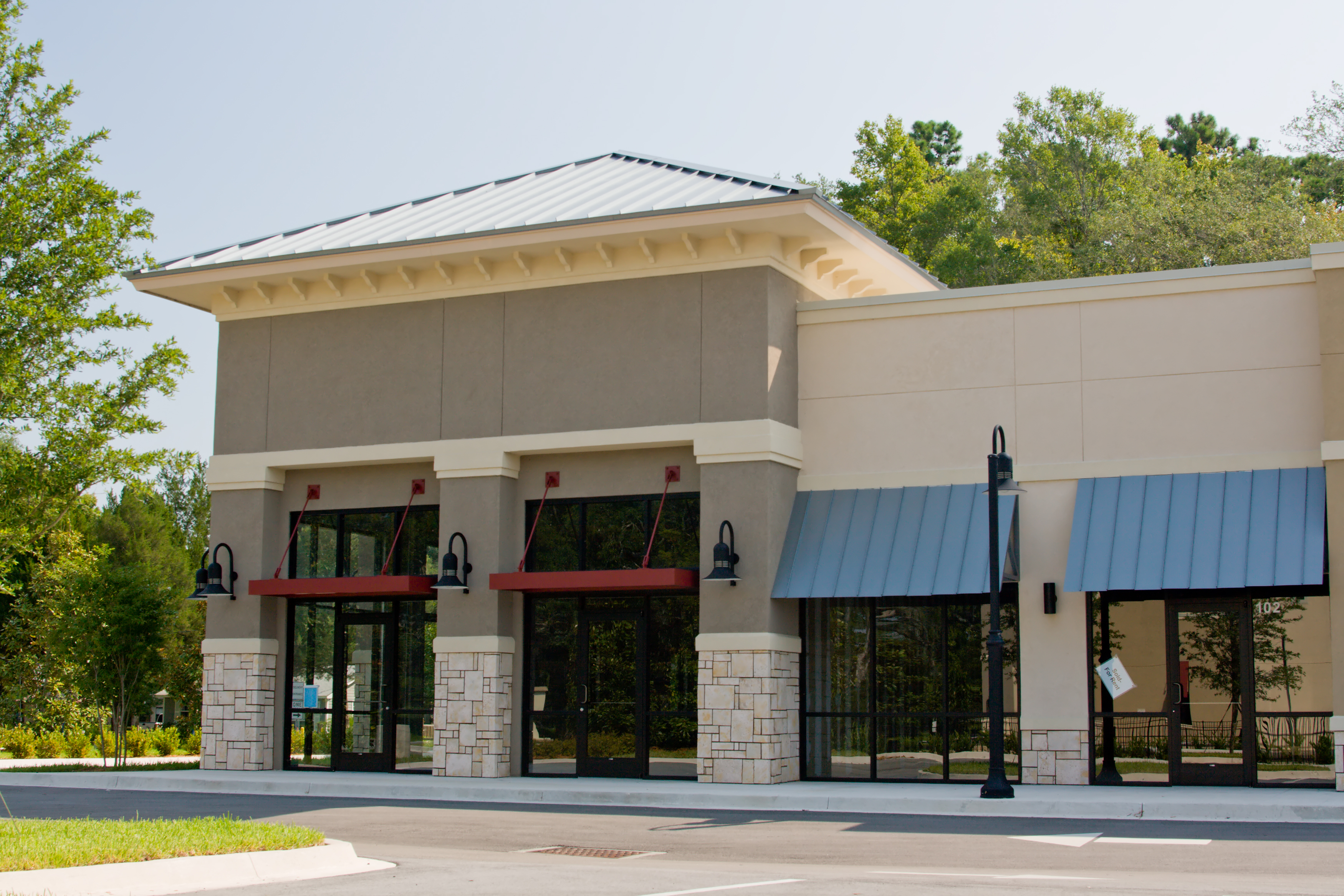 Commercial Office/Retail painting by CertaPro painters in Alexandria, VA