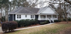 photo of repainted brick home in alpharetta