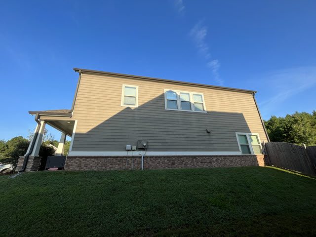 photo of home in alpharetta to be painted Preview Image 5