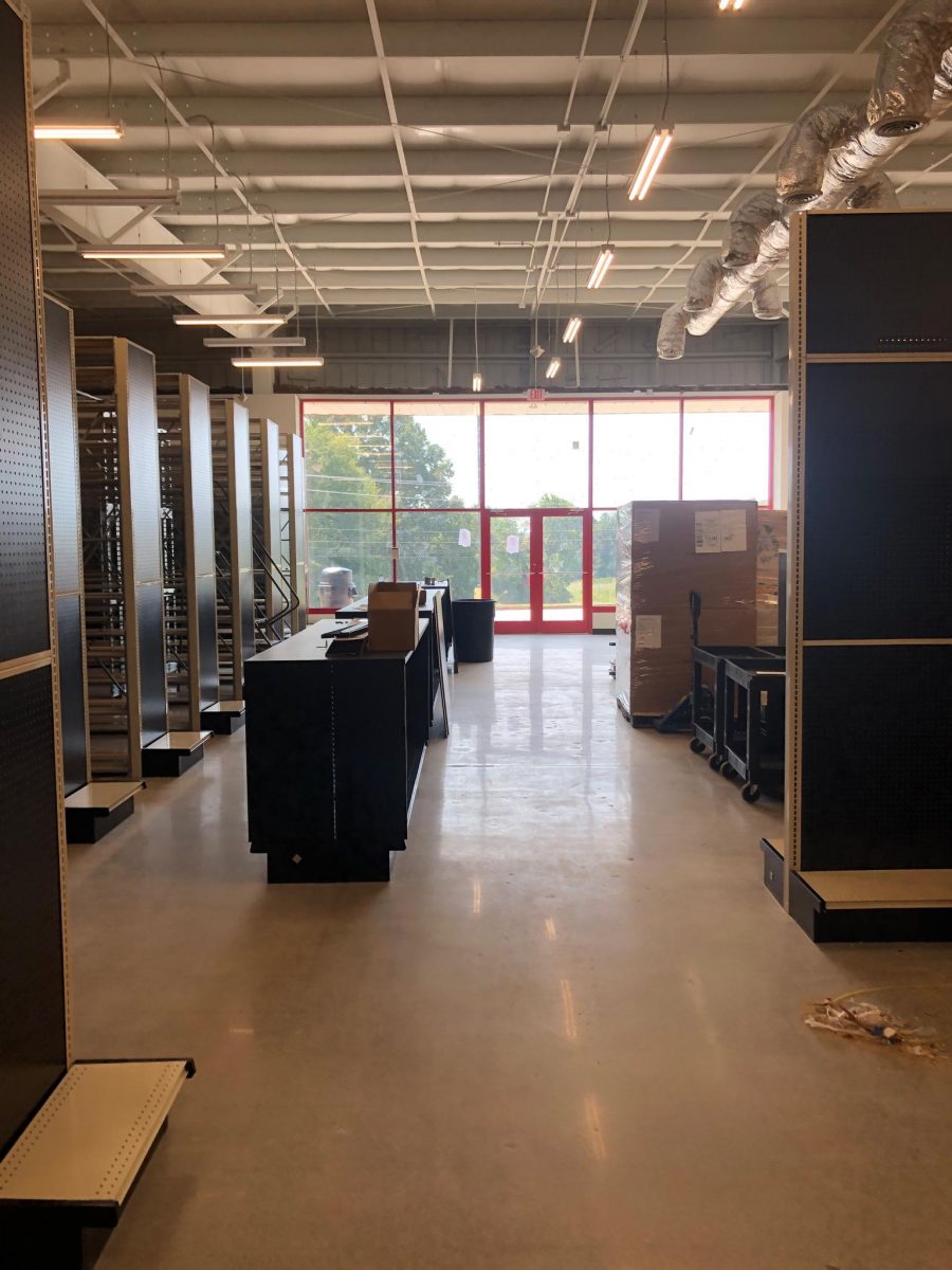 Inside of advance auto parts in greenville, sc, after completed painting project by certapro painters of greenville west, sc Preview Image 16