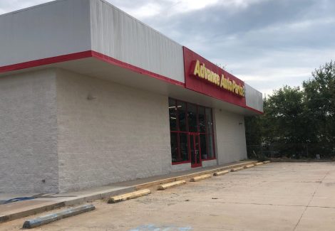 Front angle of advance auto parts in greenville, sc, after completed painting project by certapro painters of greenville west, sc