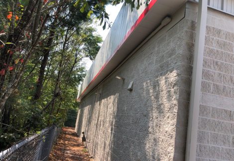 Side of advance auto parts in greenville, sc, after completed painting project by certapro painters of greenville west, sc