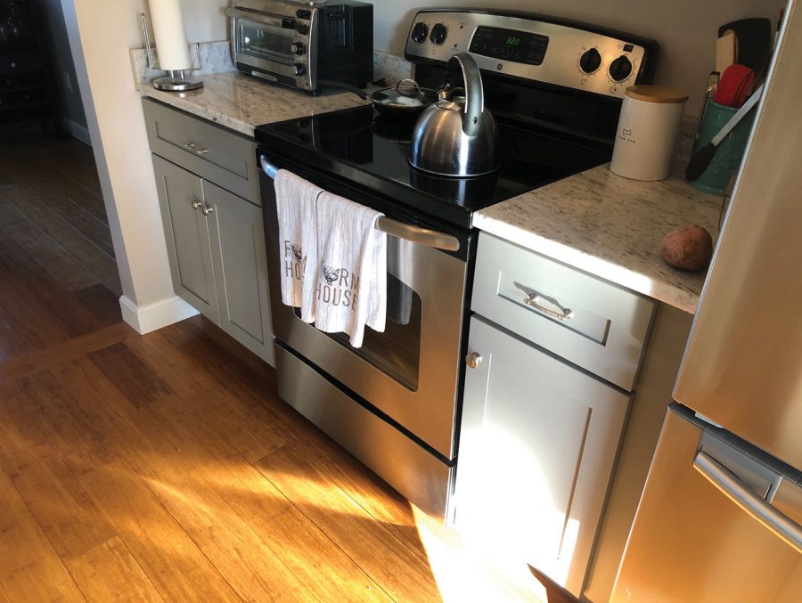 Cabinet Painting Preview Image 2