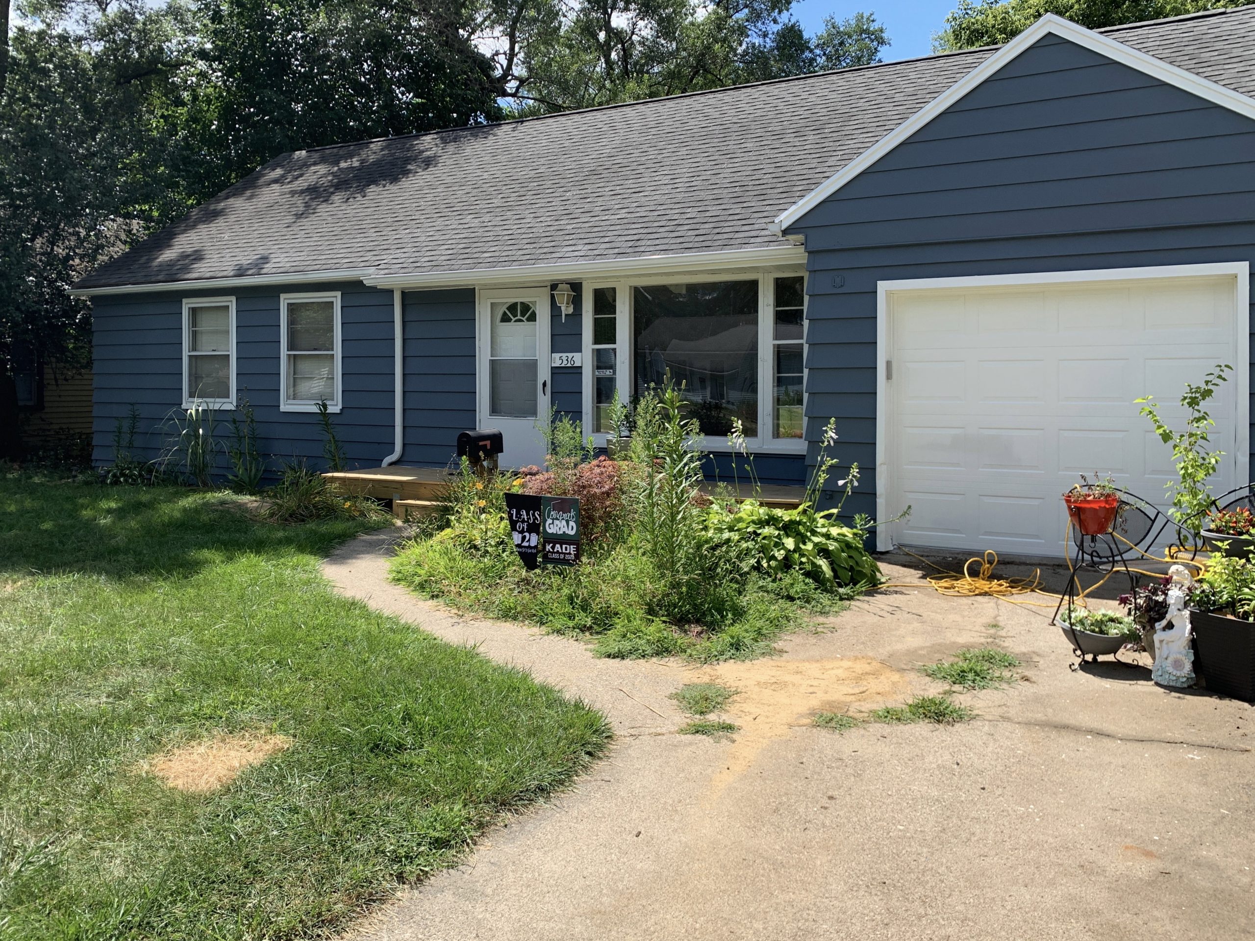 Aluminum siding updated CertaPro Painters of Ann Arbor, MI