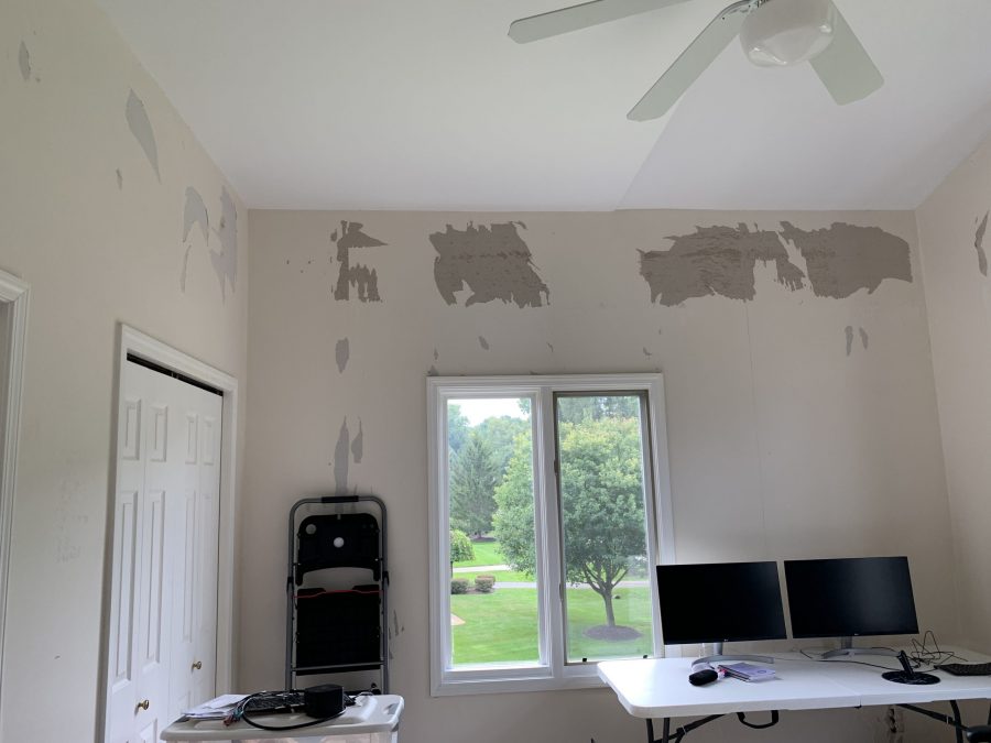 Torn WallPaper Preview Image 5