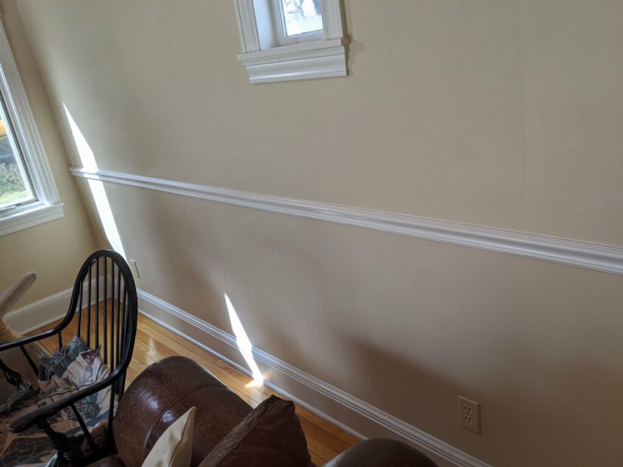 Main living areas repainted for a brighter look. Preview Image 2