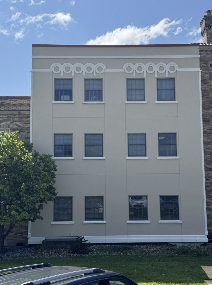 painted court building exterior Preview Image 1
