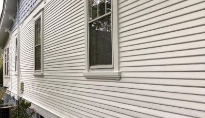 Siding Painting and Repair