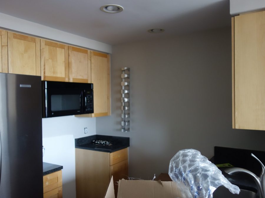 kitchen cabinets in arlington before Preview Image 1