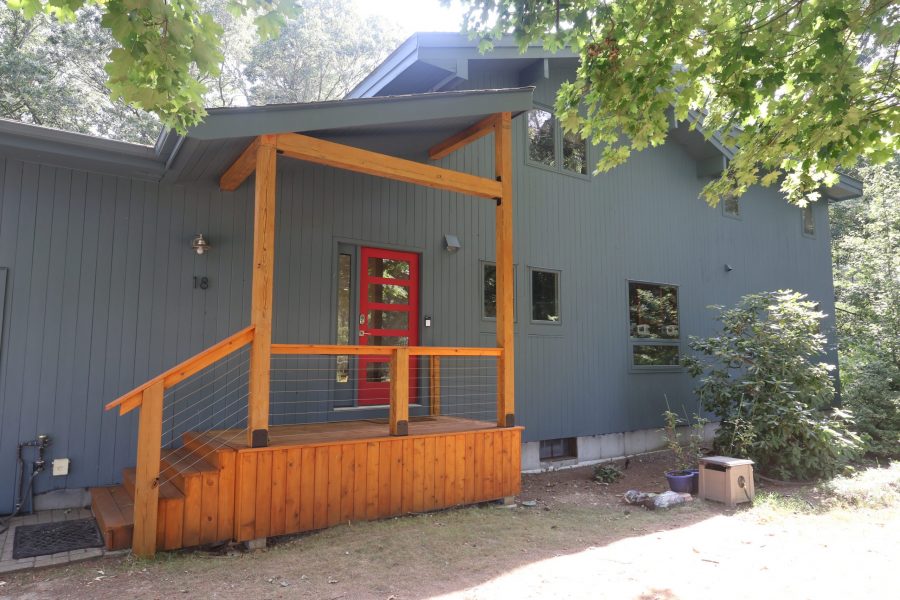 blue-grey siding on lakehouse exterior Preview Image 1