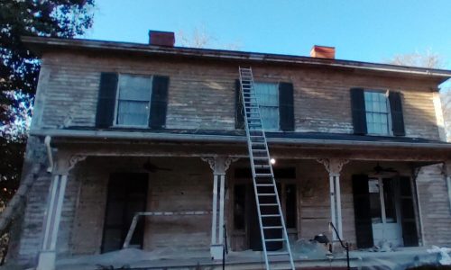 1868 historic Farmhouse (Before)