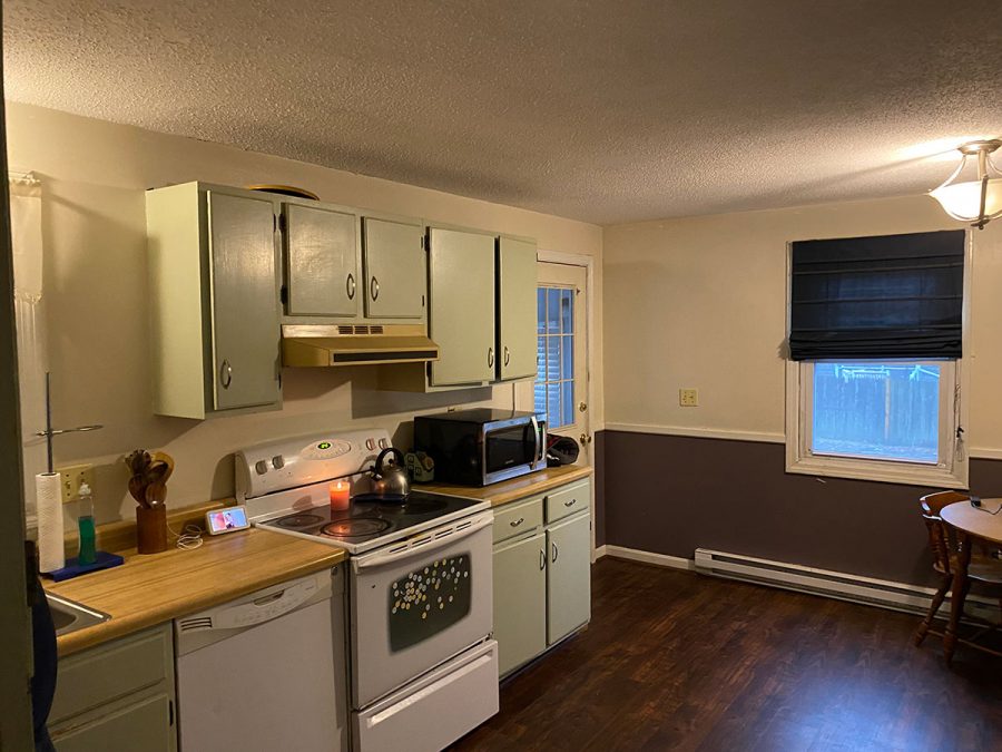 Cabinets (Before) 2 Preview Image 2