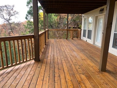 Porch Stained Preview Image 6