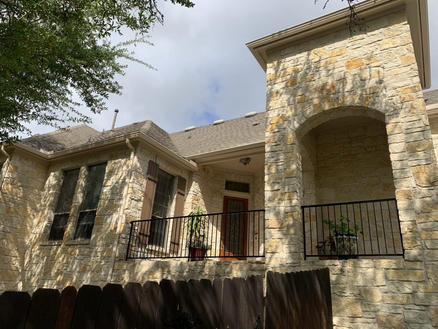 House renovated includes soffit, fascia, downspout, gutters, and metal railings Preview Image 13