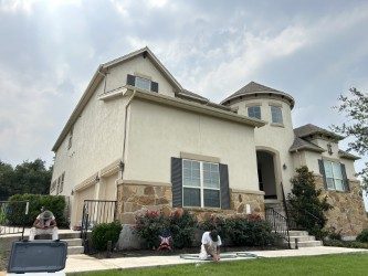 Home in the Saratoga Hills neighborhood in SW Austin Preview Image 5