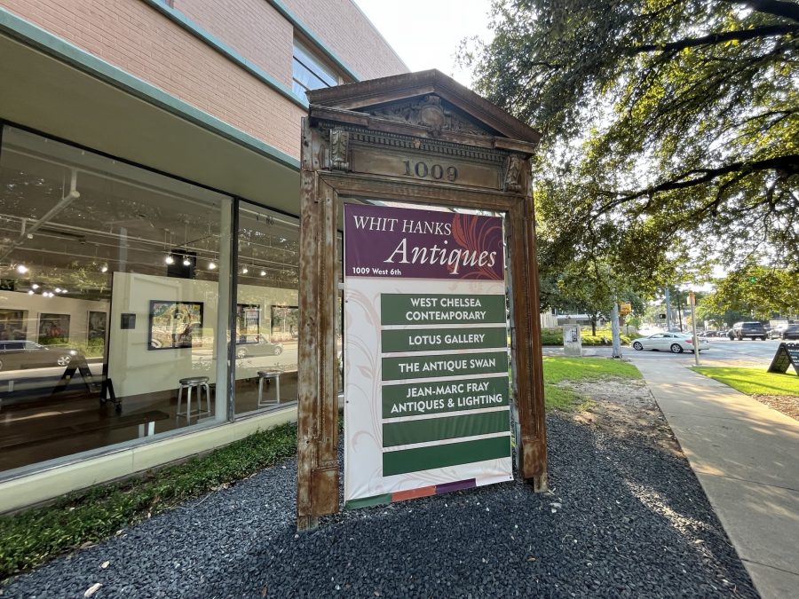 Retail Shopping Center Exterior Painting Preview Image 5