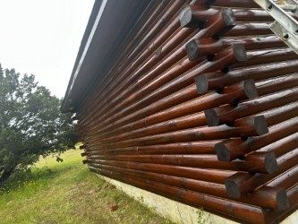 log cabin in Llano, TX Preview Image 3