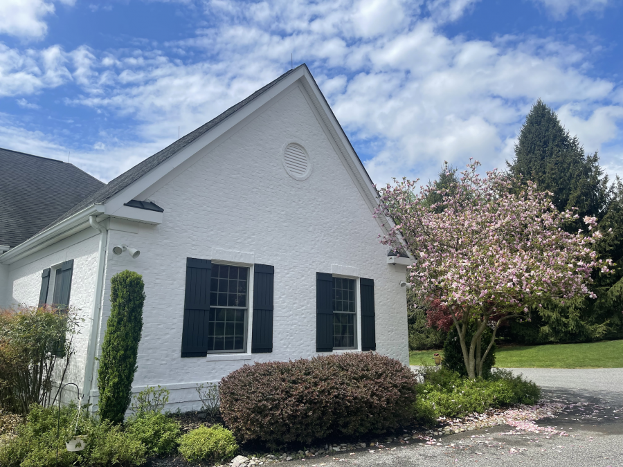white home exterior in maryland side view Preview Image 1