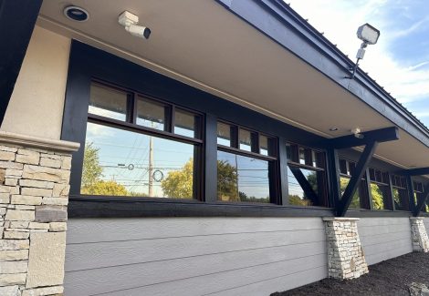 Restaurant exterior repaint including roof