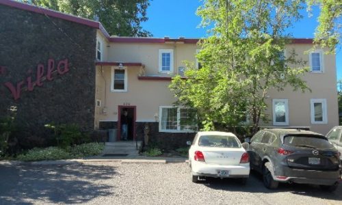 Apartment Building Front Exterior before Painting