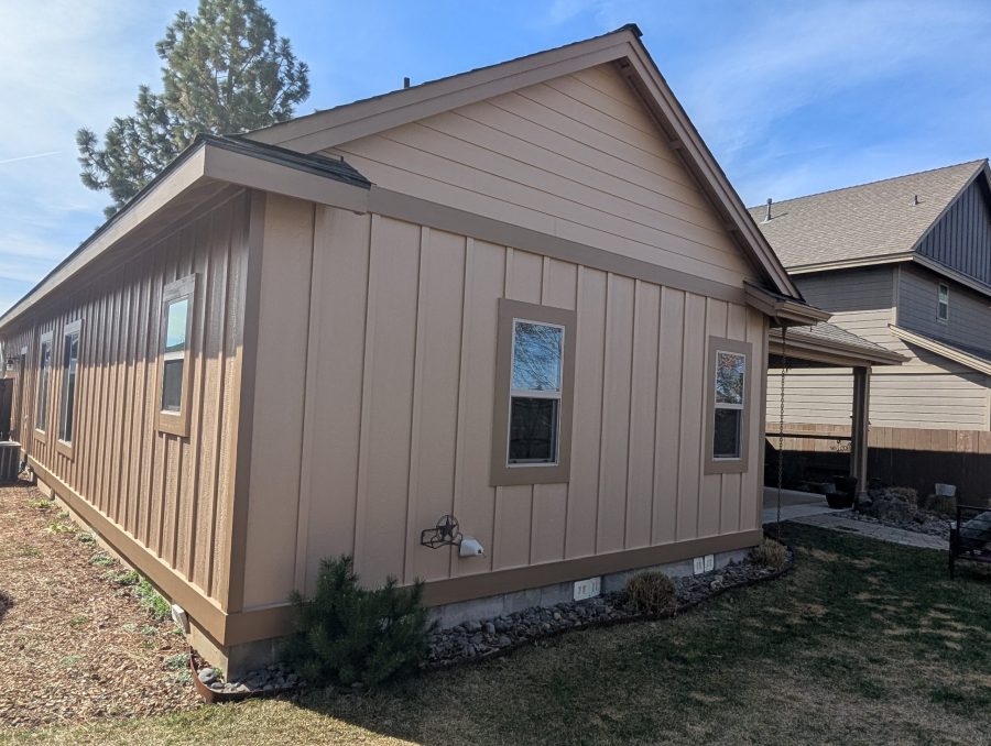 House exterior painting in Sisters, OR Preview Image 1