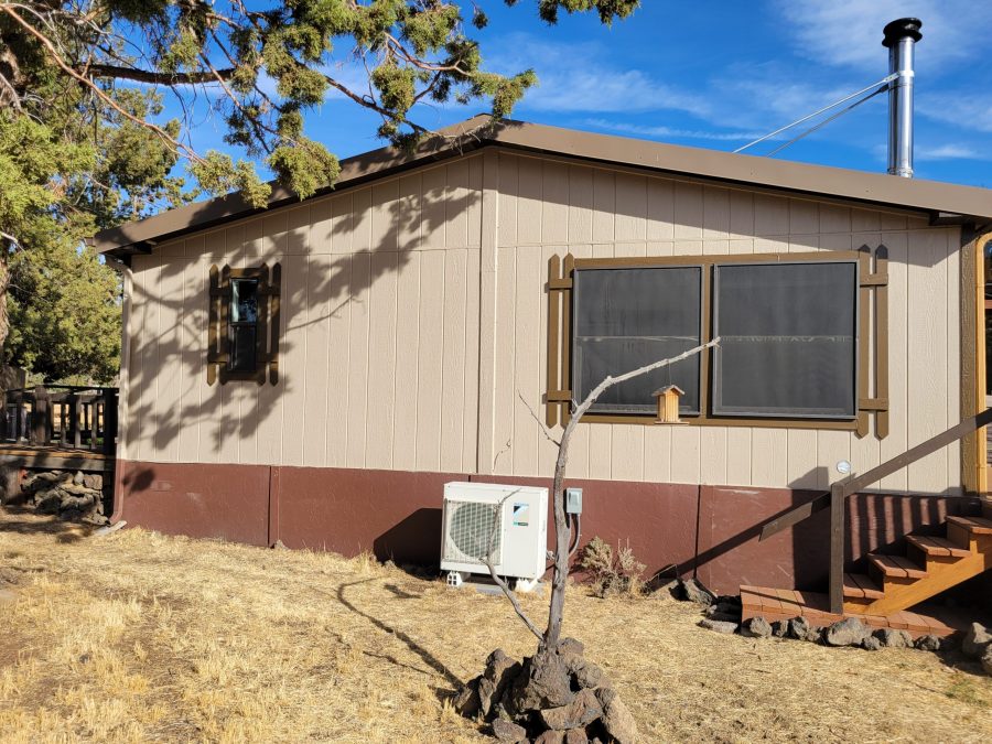 Repainted garage exterior in Terrebonne, Oregon Preview Image 1