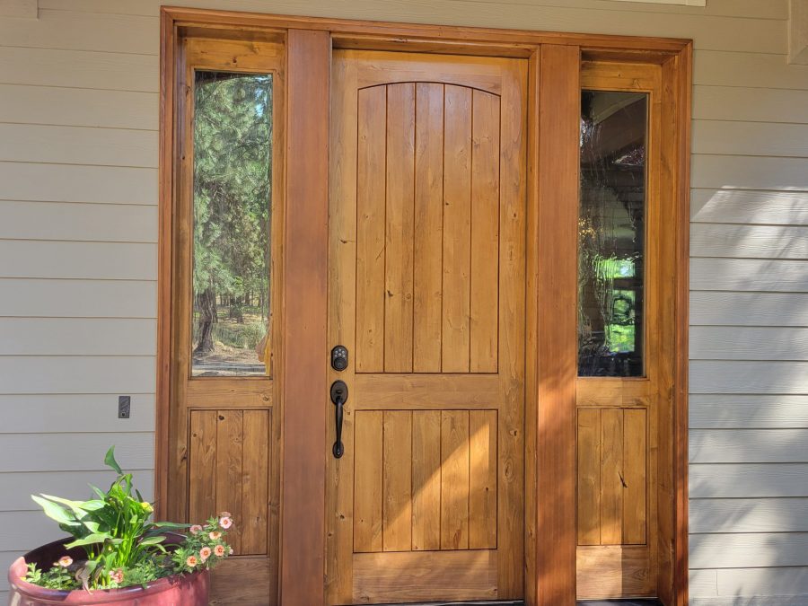 Exterior Door painting in Redmond, OR Preview Image 4