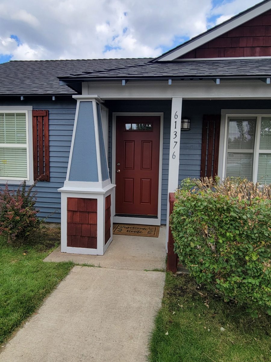 Photo of Front Exterior House Painting in Prineville, OR Preview Image 1