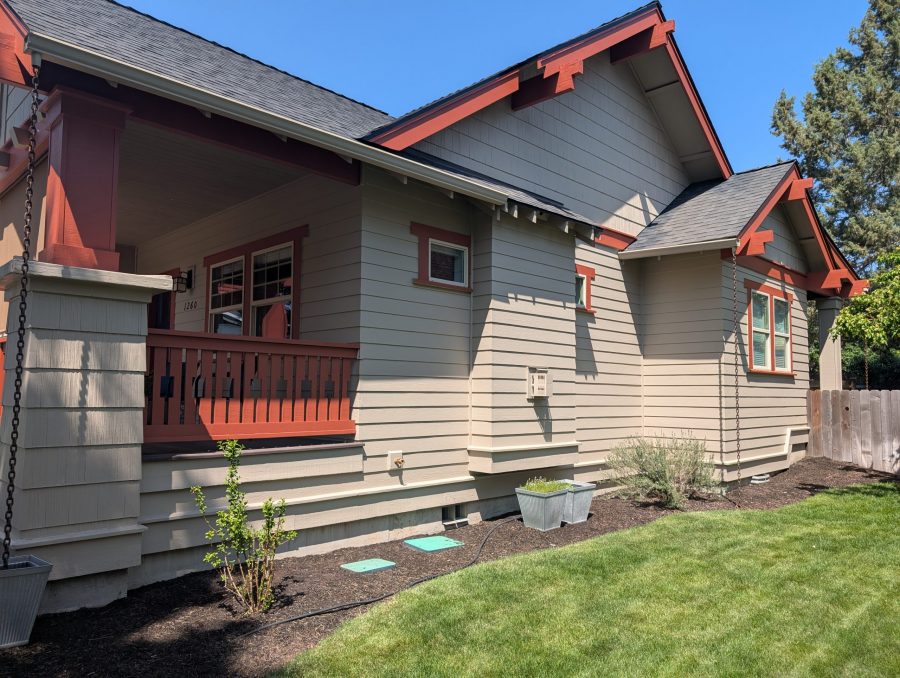 Exterior House Side Painting in Oregon Preview Image 1