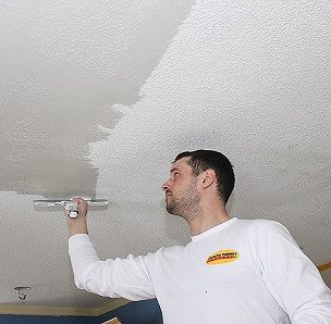 3 Tips For Removing A Popcorn Ceiling