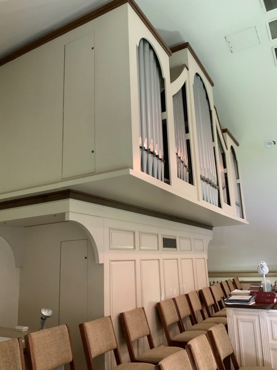 Church Interior Organ Preview Image 1