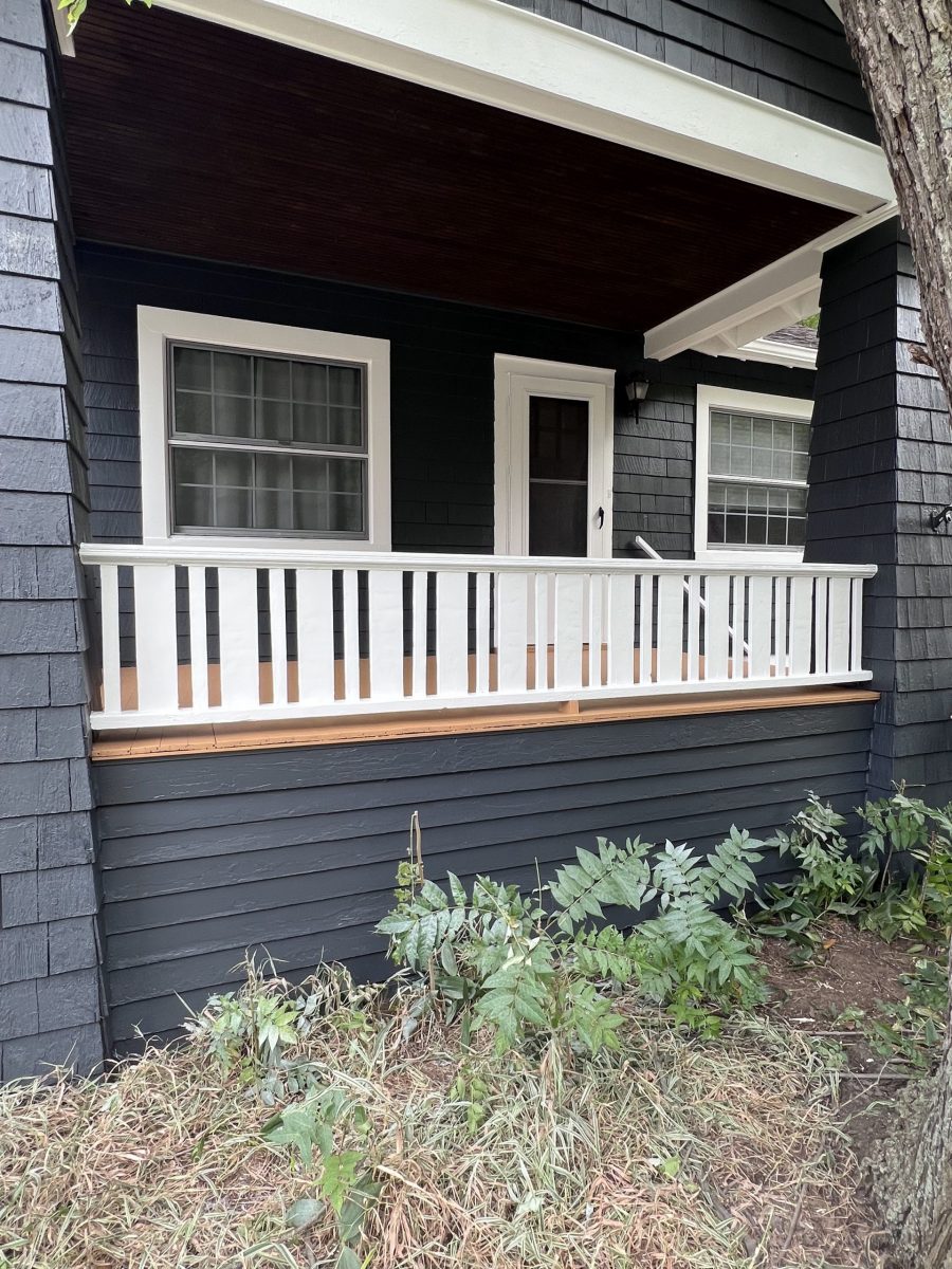 Rotting Wood Replacement & Repaint Project Preview Image 4