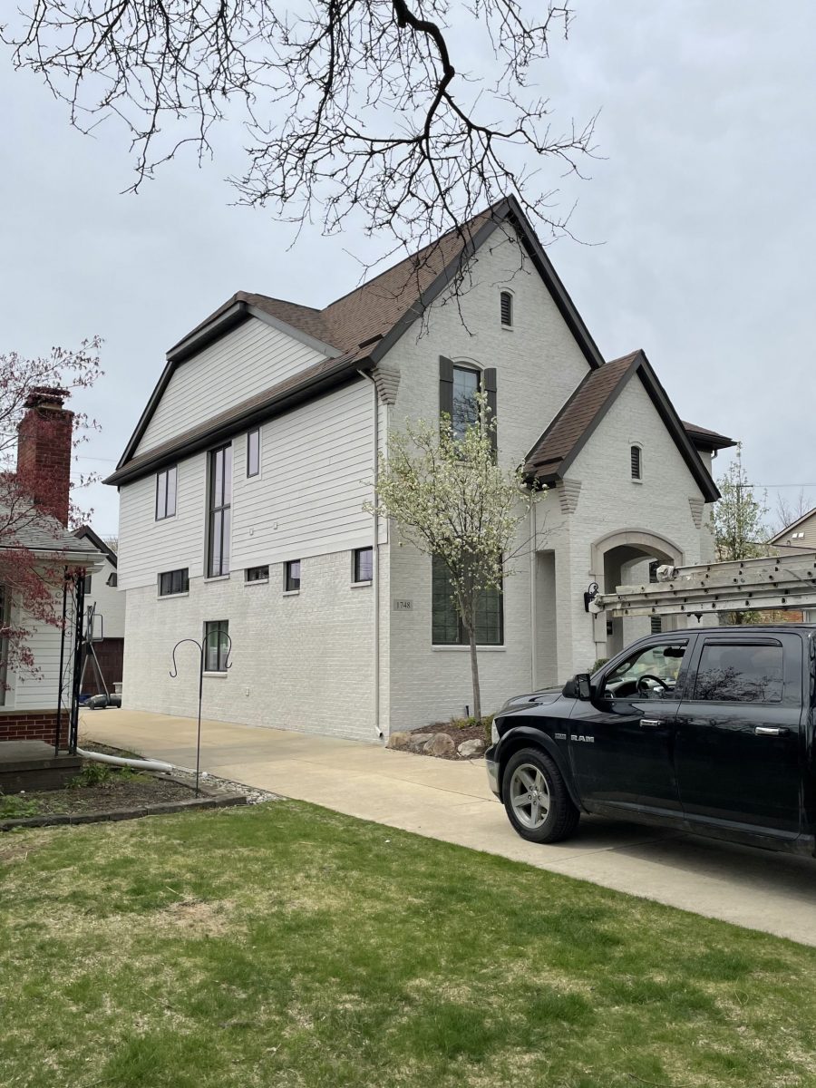 House Front Left Preview Image 1