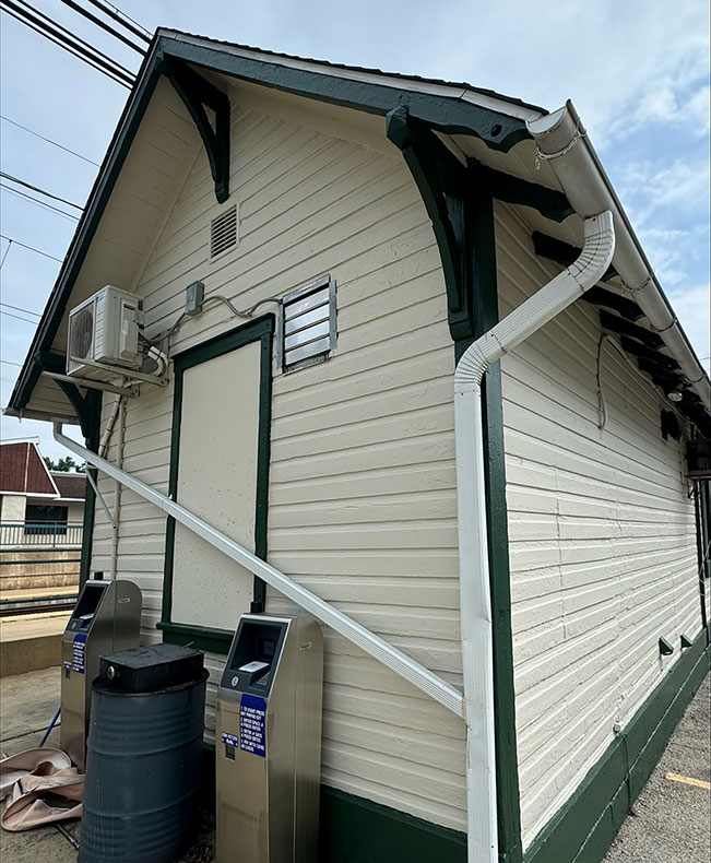 ticket office exterior painting after