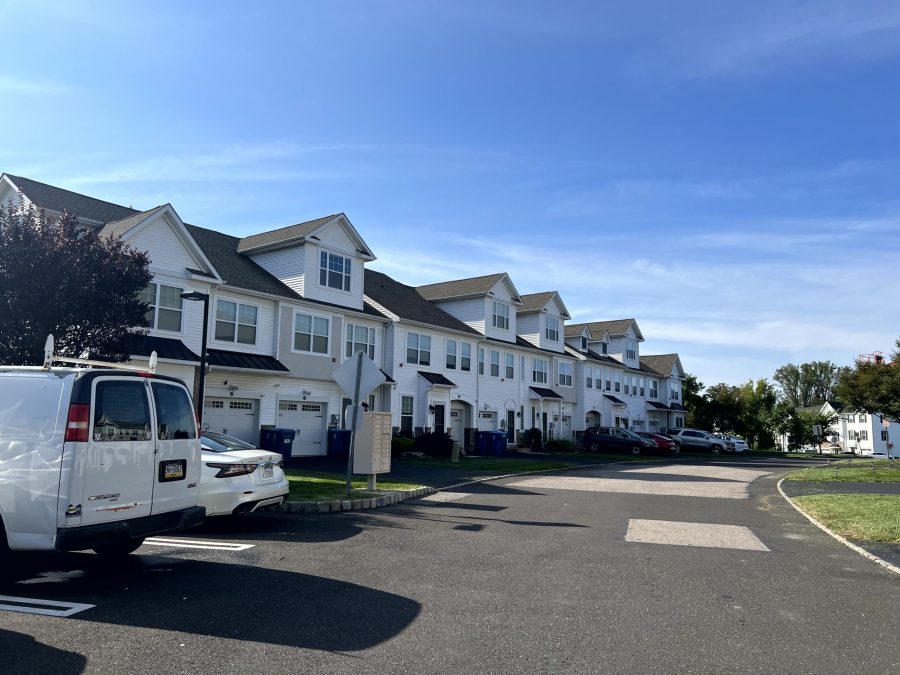 Wyncote PA HOA Exterior Painting Preview Image 3