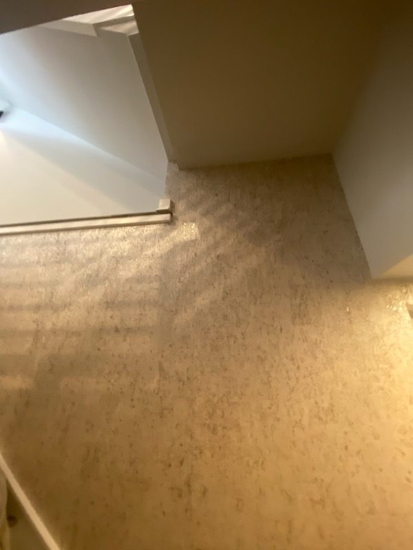 Wallpaper Installation in progress Preview Image 8