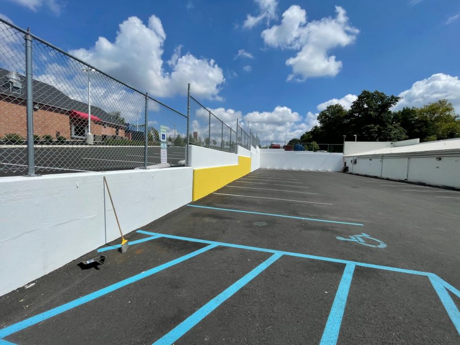 BET Shopping Center painting in Clifton Heights Preview Image 4