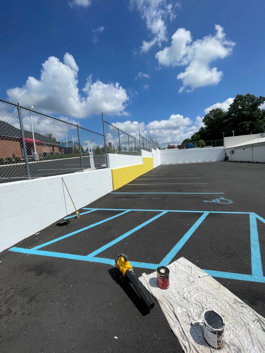 BET Shopping Center painting in Clifton Heights Preview Image 3