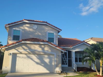 residential exterior painters stucco house