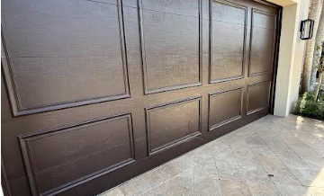 Residential | Garage Door Exterior