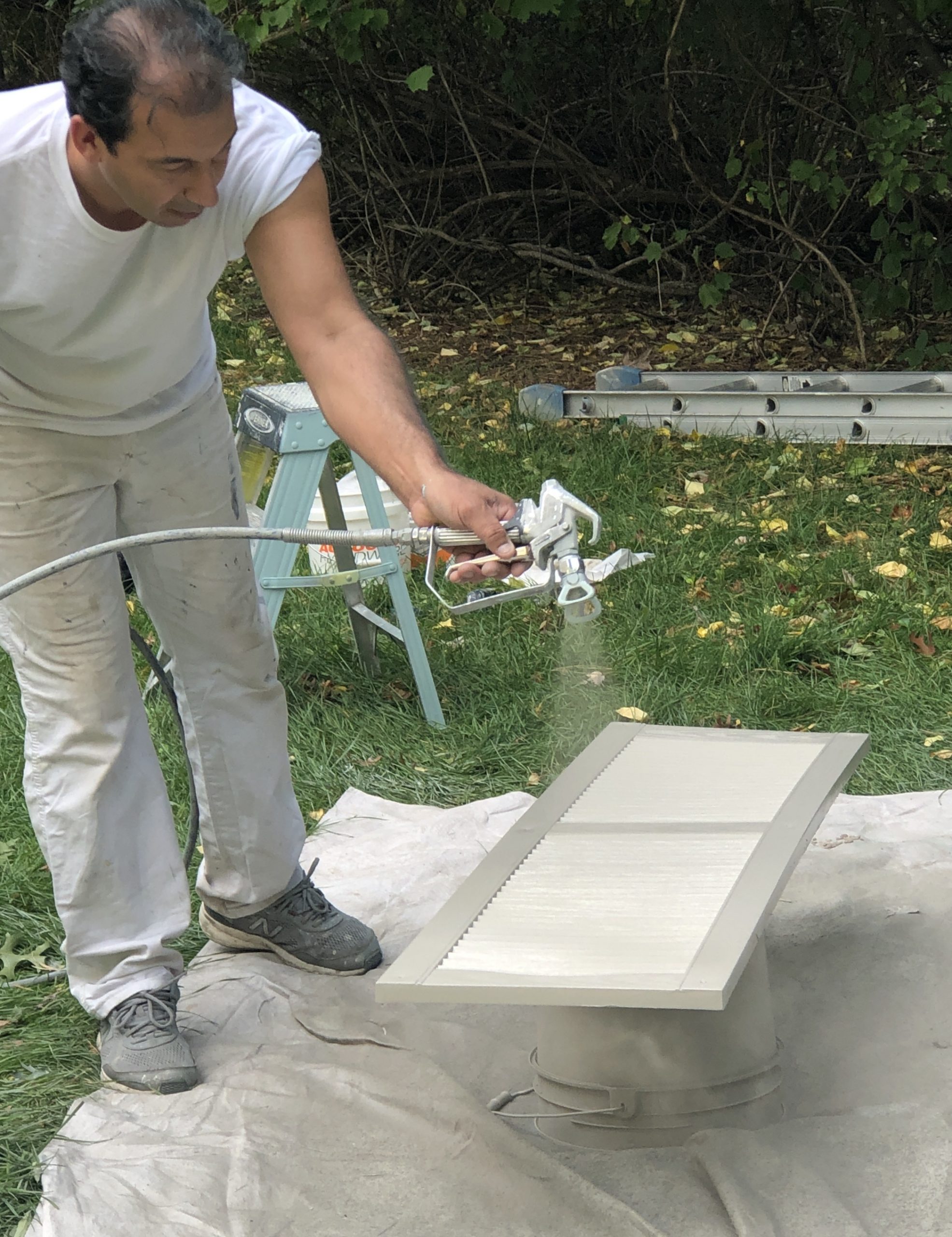 Rolling vs. spraying paint on your Bostonarea exterior Boston South