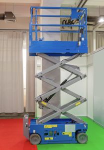 Electric Scissor Lift extended up