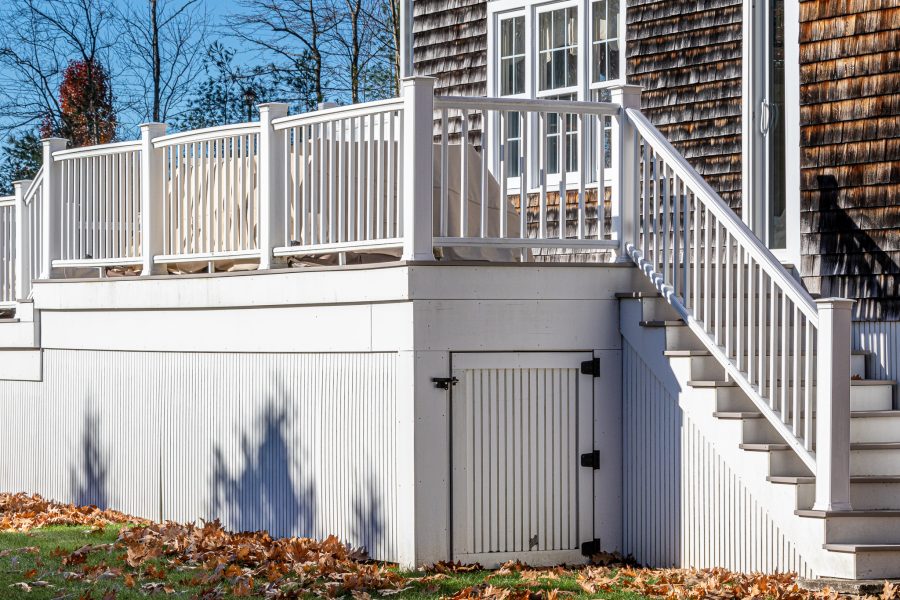 White painted deck banister and stairs. Preview Image 4