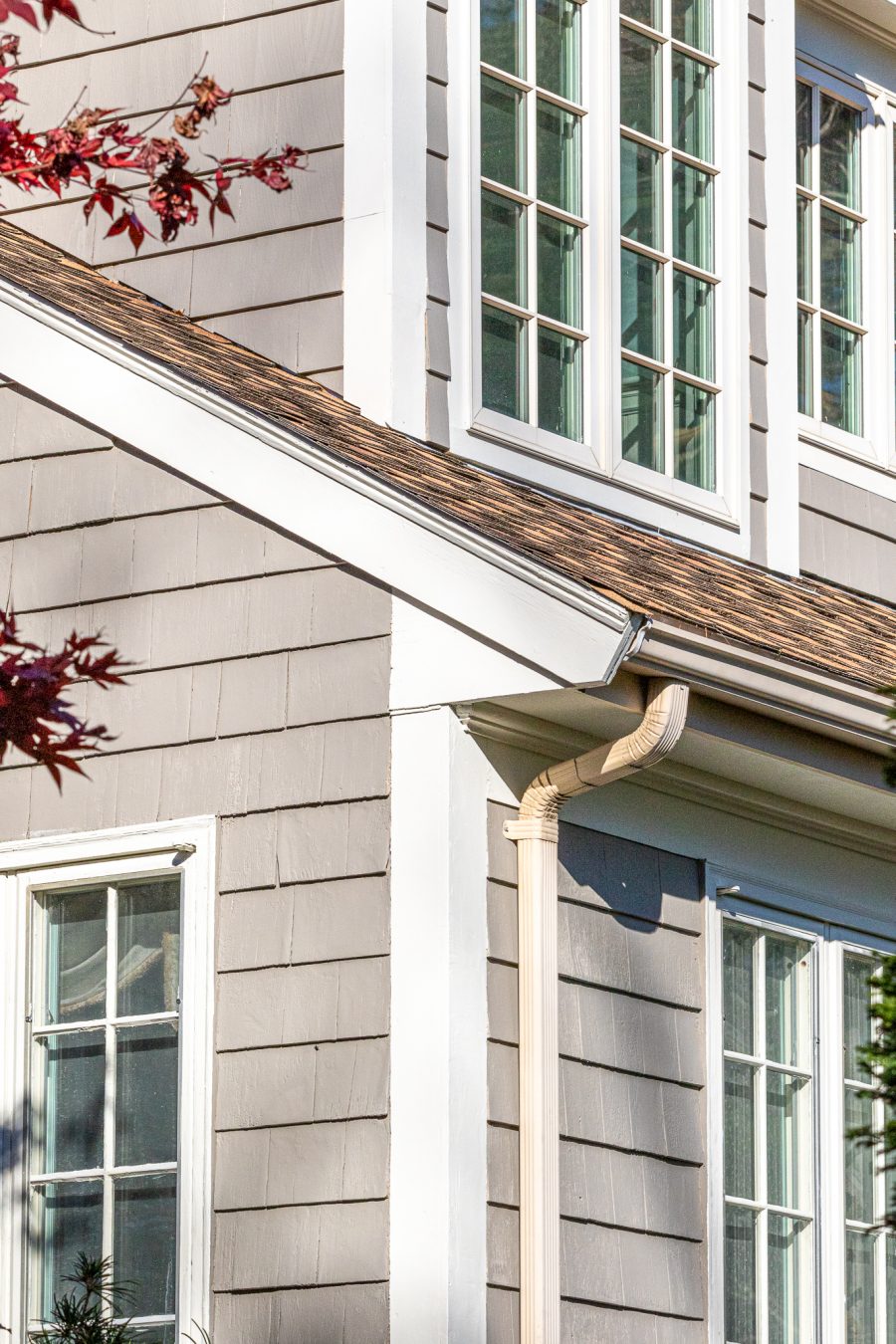 Tan cedar shingles with white trim Preview Image 9