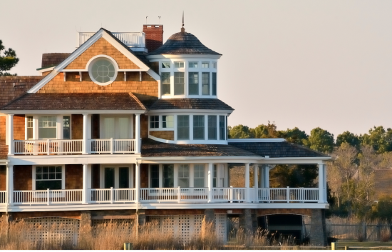 Large Hull home that is shingled