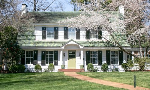 Duxbury Exterior Colonial Home Painting
