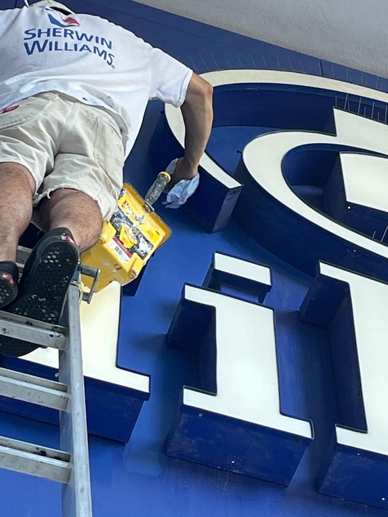 Commercial Painters Preview Image 1