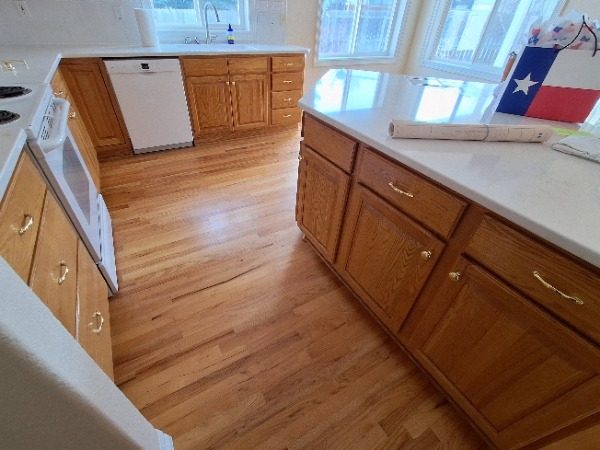 kitchen island and cabinets Preview Image 12