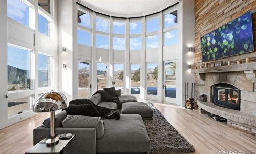 Tall Windows & Natural Light